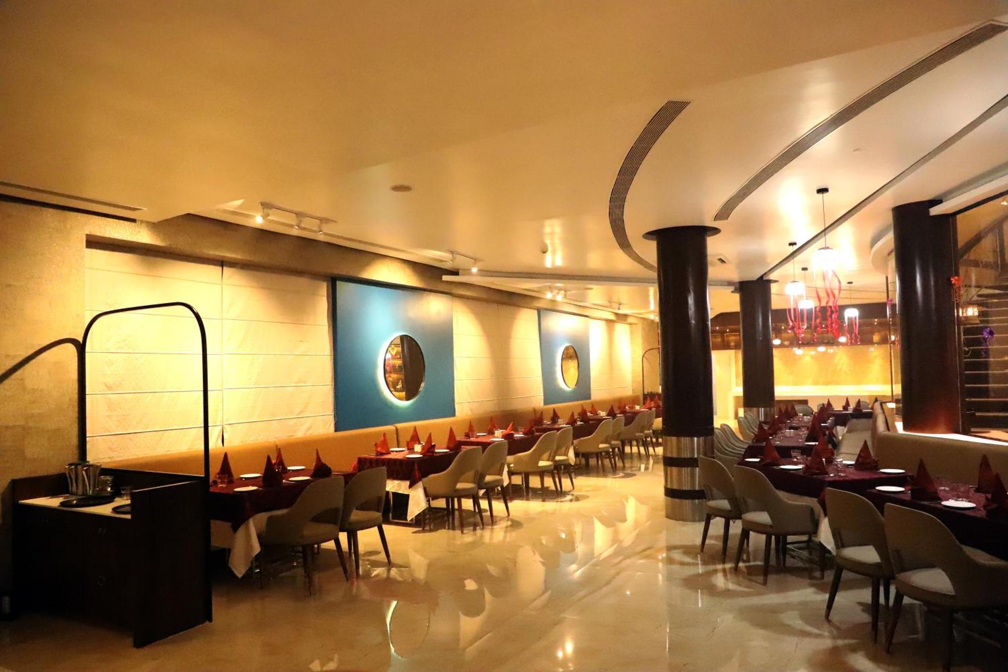 St Laurn The Spiritual Resort Shirdi Esterno foto