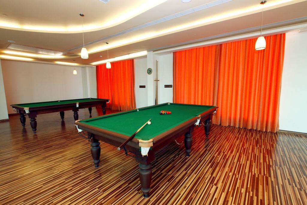St Laurn The Spiritual Resort Shirdi Esterno foto